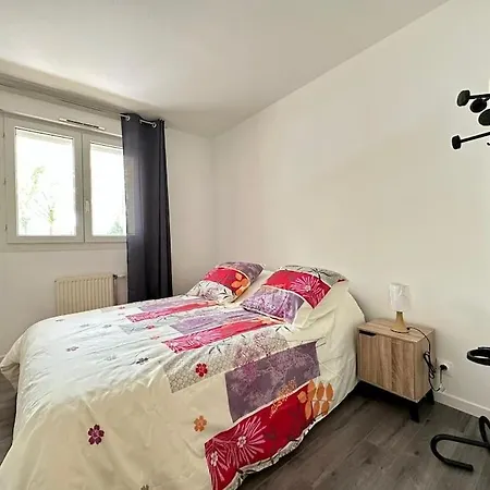 Apartment Le Cosy De Land Paris Bussy-Saint-Georges